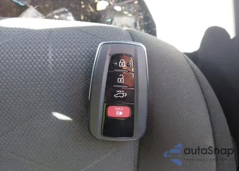 2024 Toyota Rav4 Xle z USA, uszkodzony, nr VIN 2T3P1RFV2RW455590